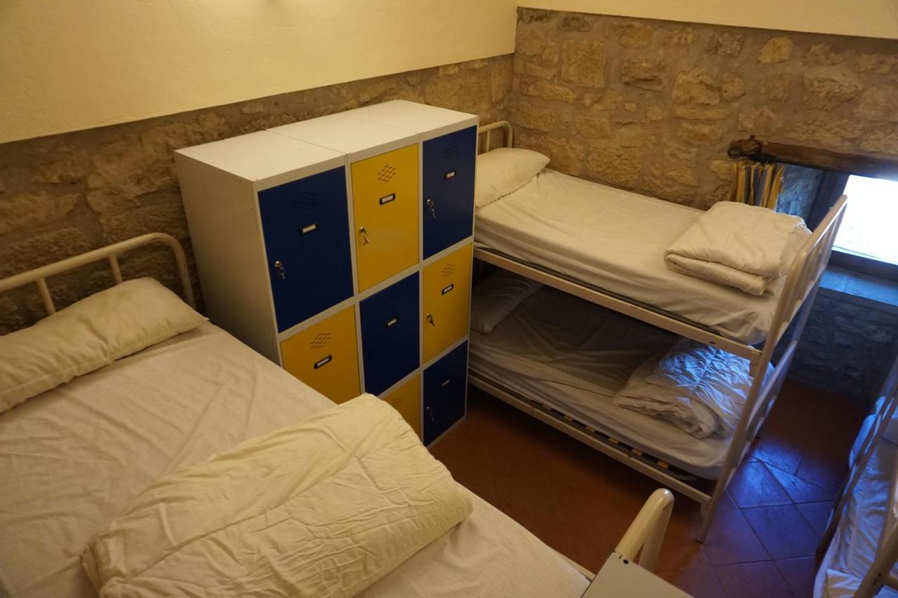 Albergue De Сос-дель-Рей-Католико Экстерьер фото