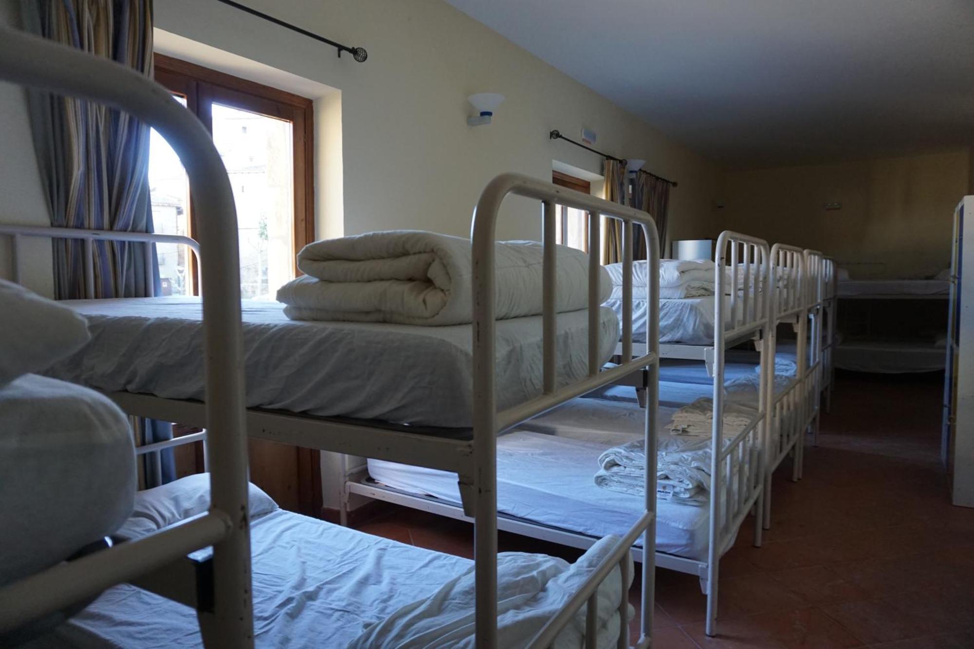Albergue De Сос-дель-Рей-Католико Экстерьер фото