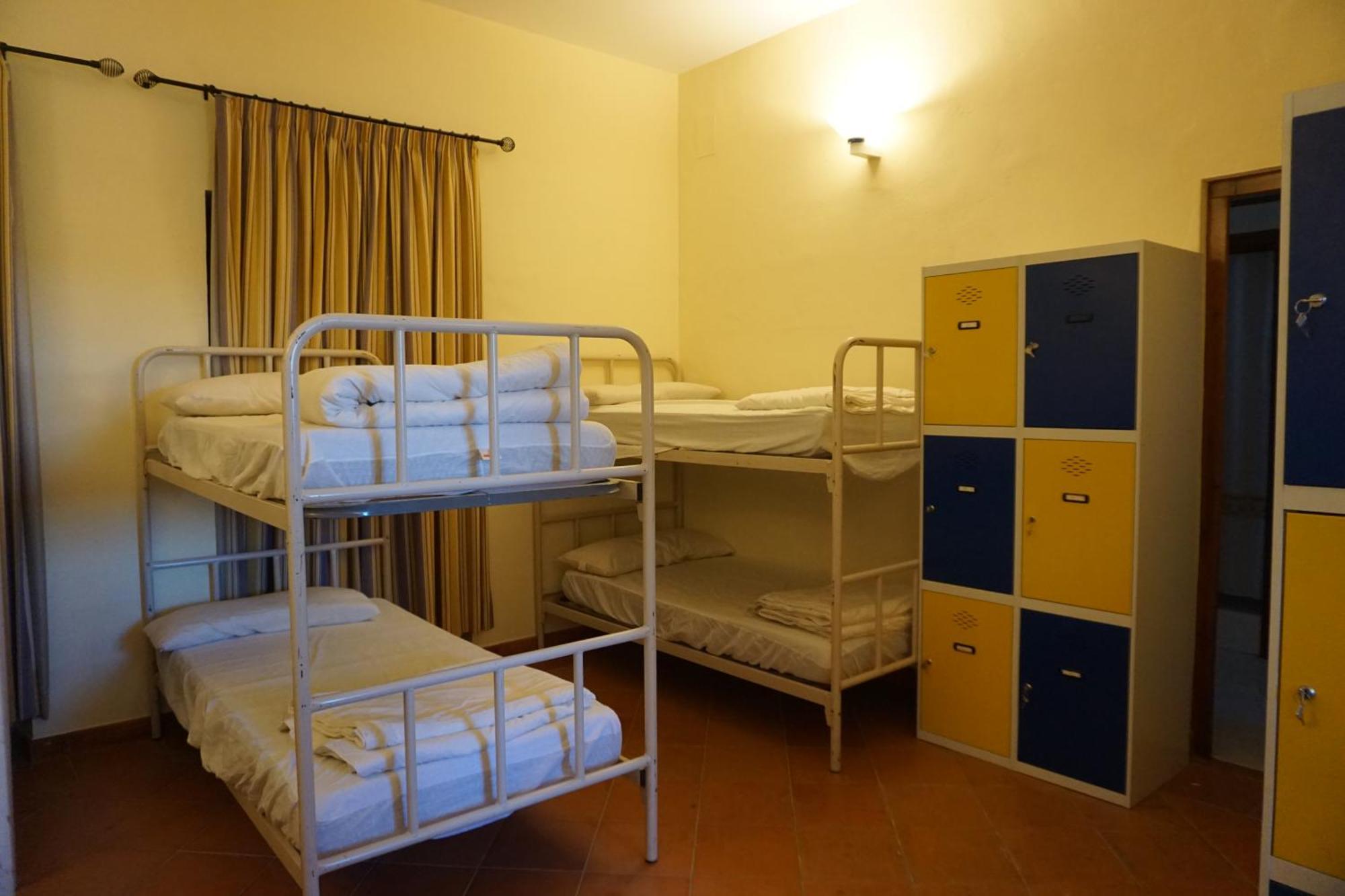 Albergue De Сос-дель-Рей-Католико Экстерьер фото